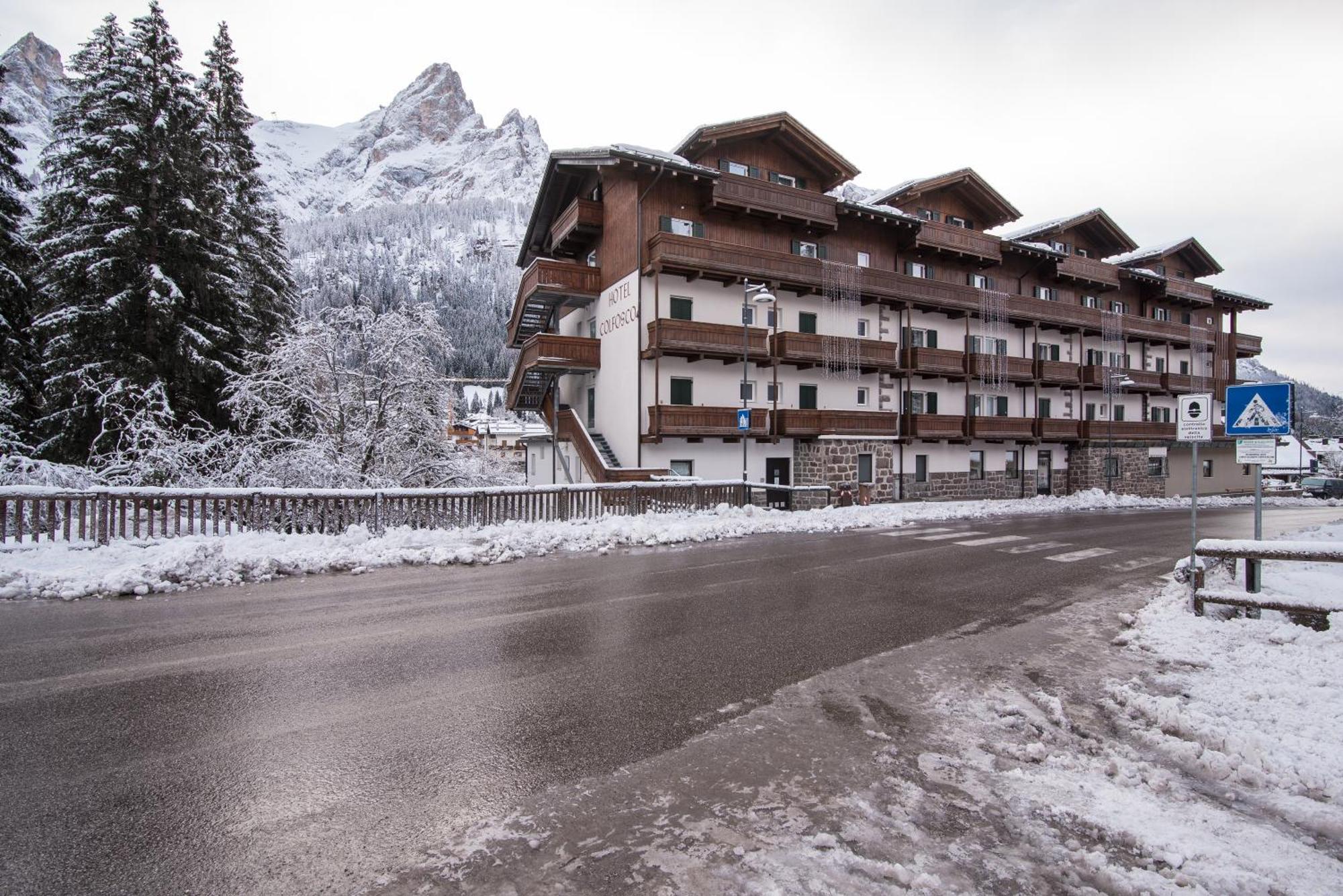 Hotel Colfosco San Martino Di Castrozza Luaran gambar